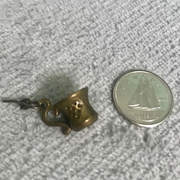 Vintage Brass Tiny Tea Cup Charm - Picture 3 of 3